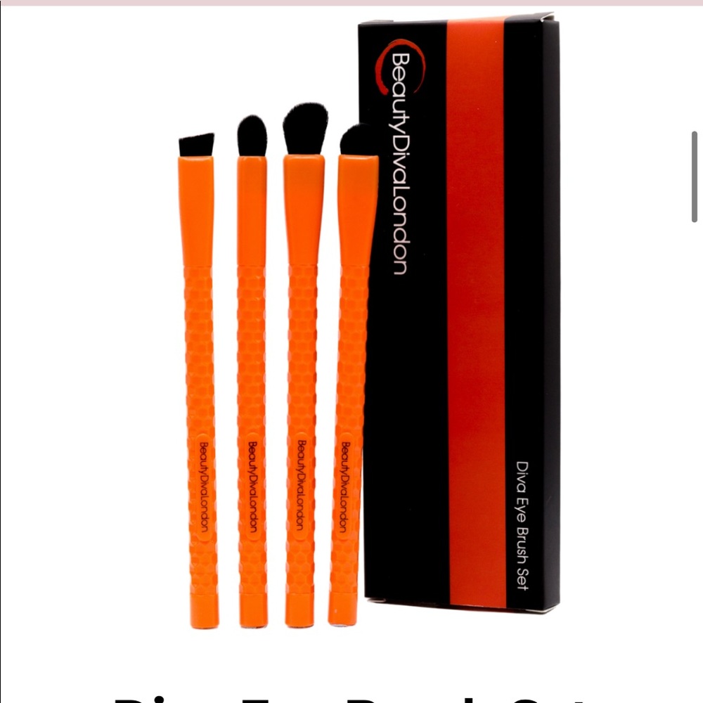 Beauty Diva London Eye Brush set